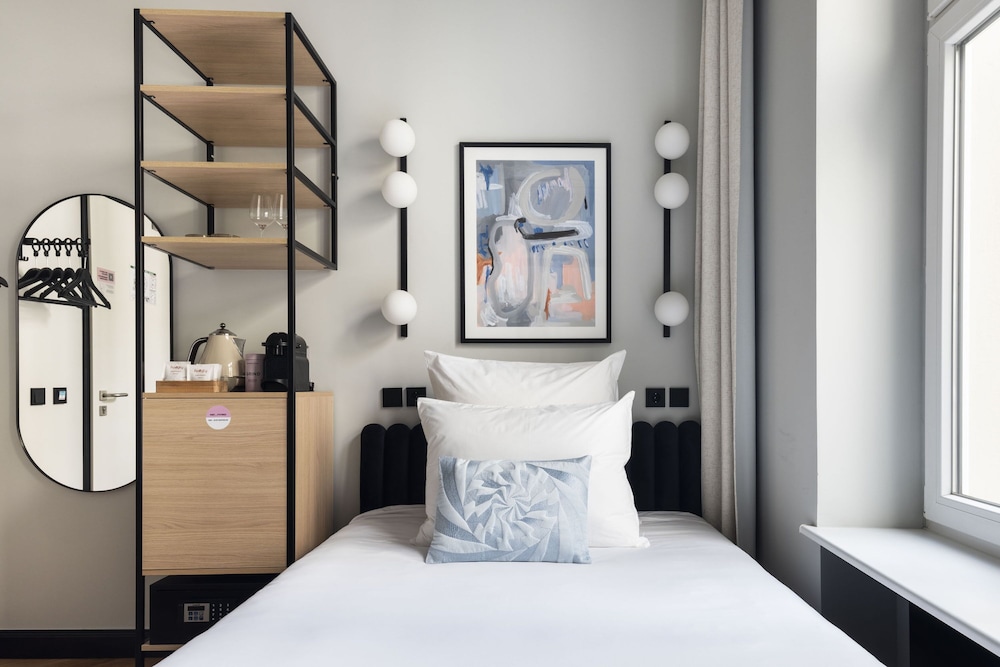 Standard Room - Single Bed