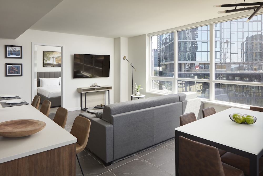 Executive Suite, 2 Bedrooms (Office) - Photo 6