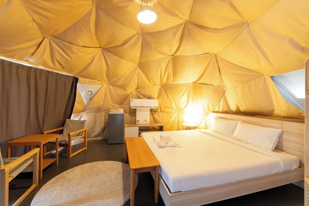 Tent - Photo 1