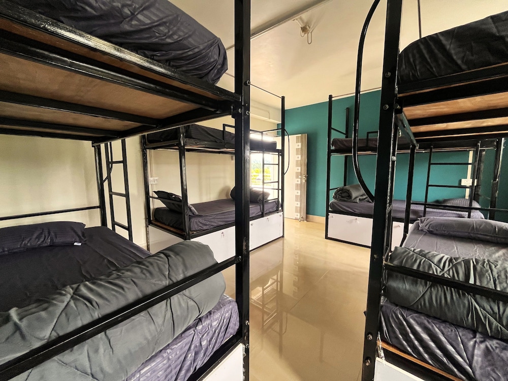 Deluxe Shared Dormitory, Mixed Dorm, Non Smoking, Valley View photo 1