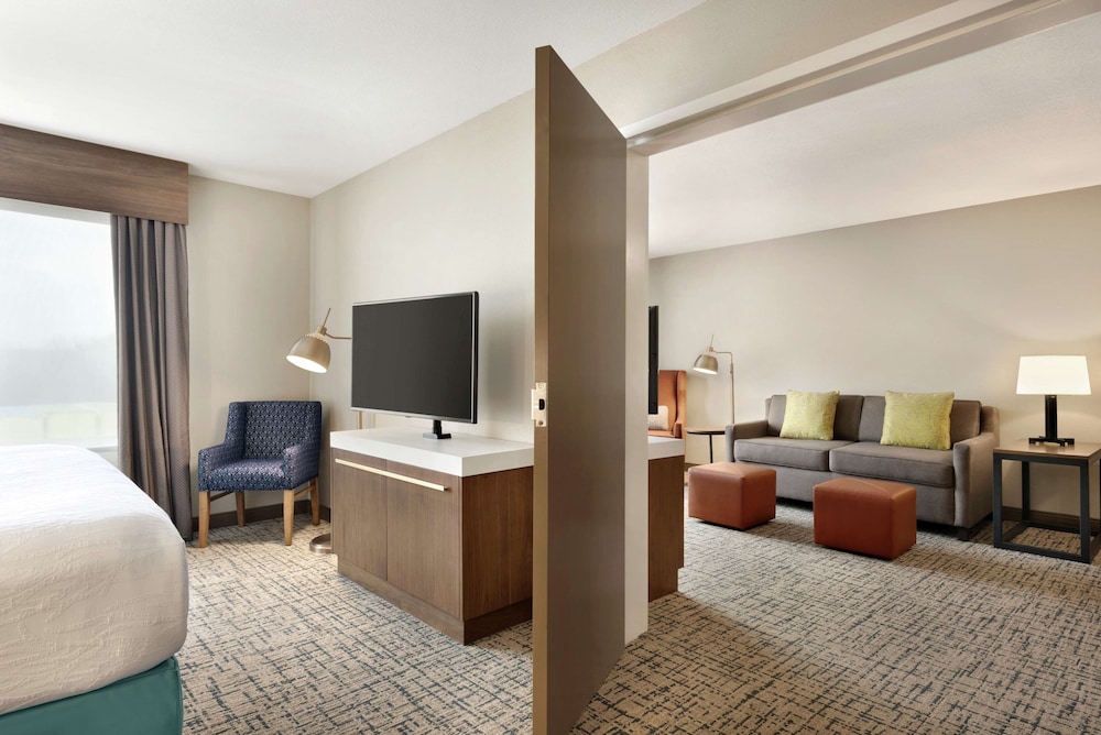 Room, Accessible photo 2