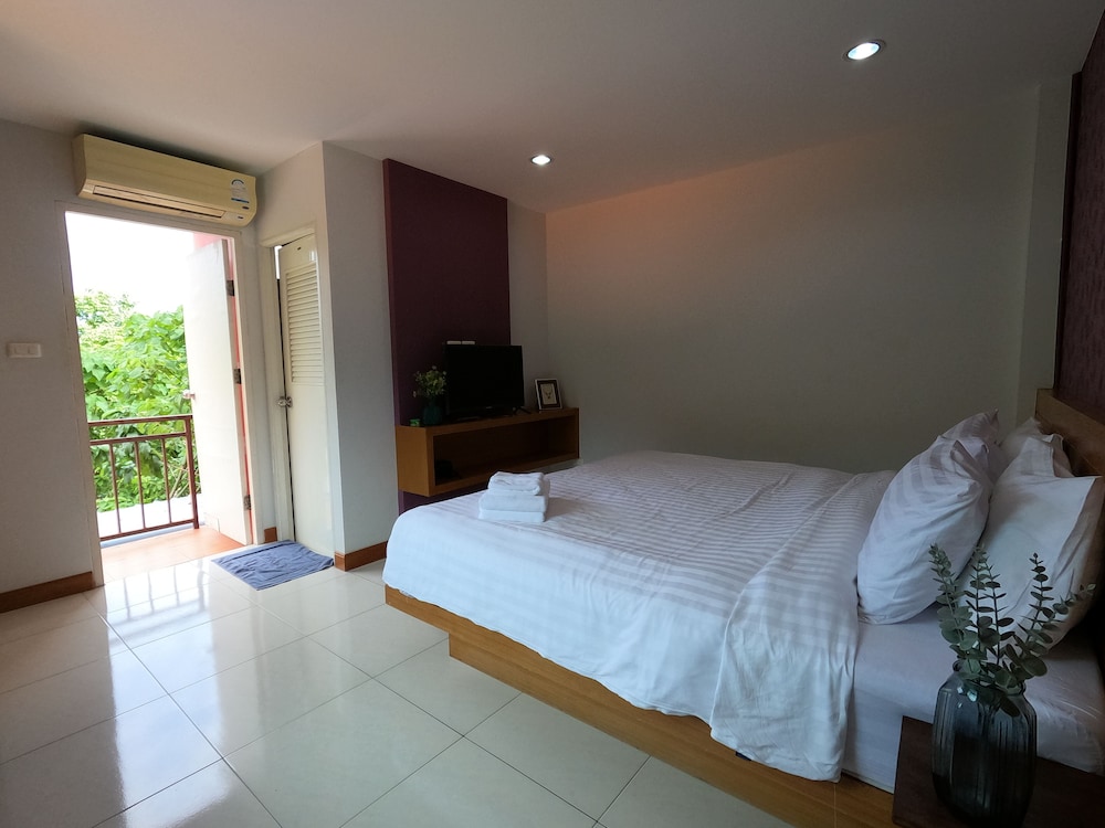 Double Room, Balcony - Photo 16