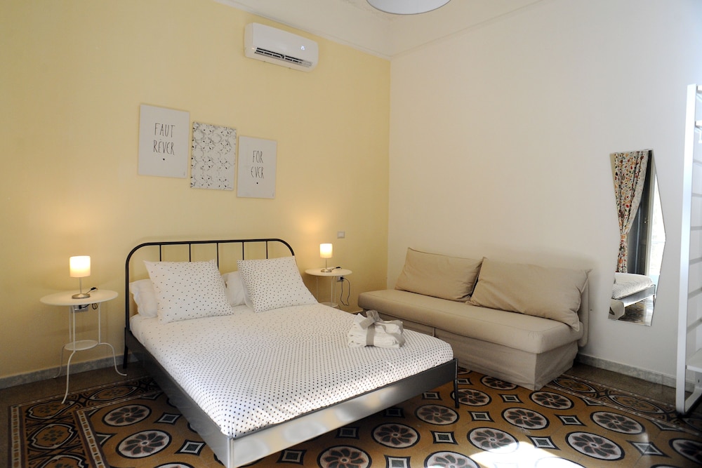 Deluxe Double Room (Gialla) photo 2