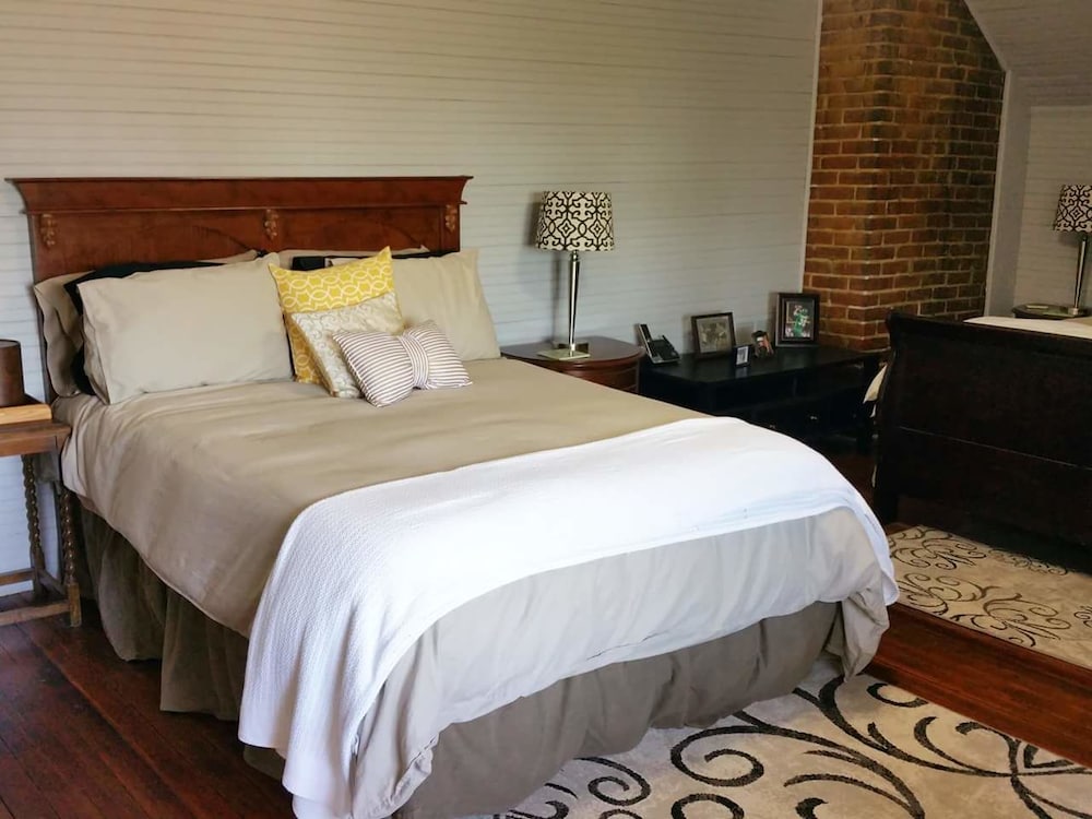 Room, 2 Queen Beds, Private Bathroom photo 3