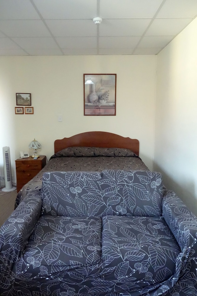 Standard Twin Room photo 2