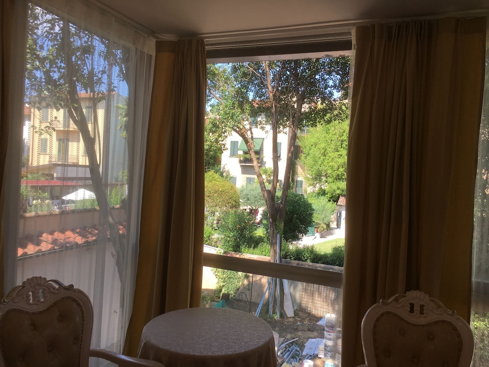 Apartment - Photo 9