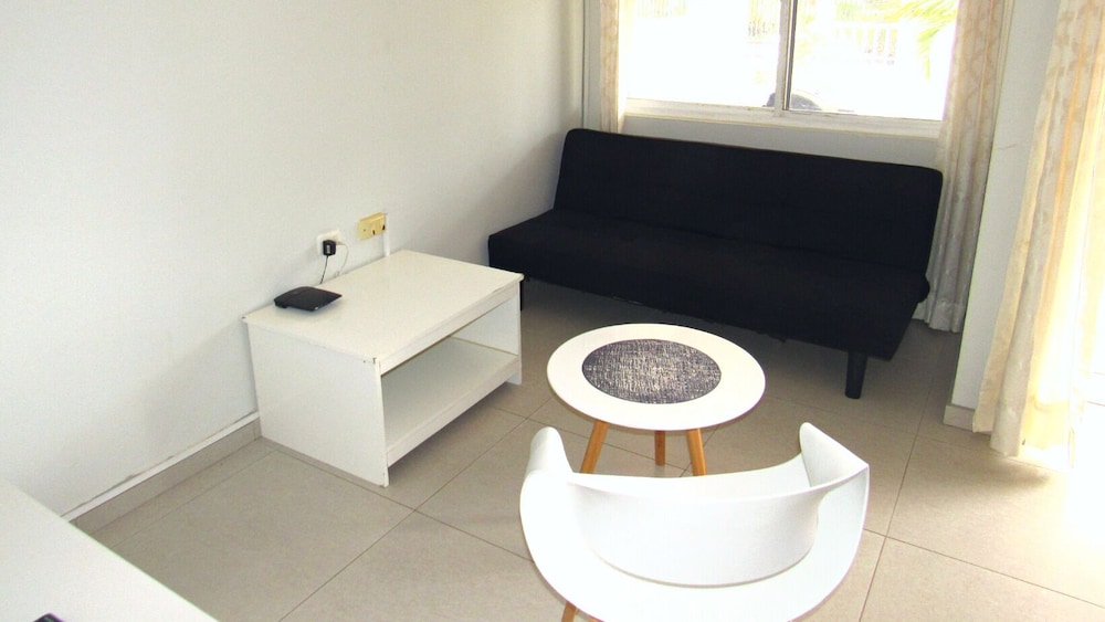 Duplex, 1 King Bed with Sofa bed photo 2