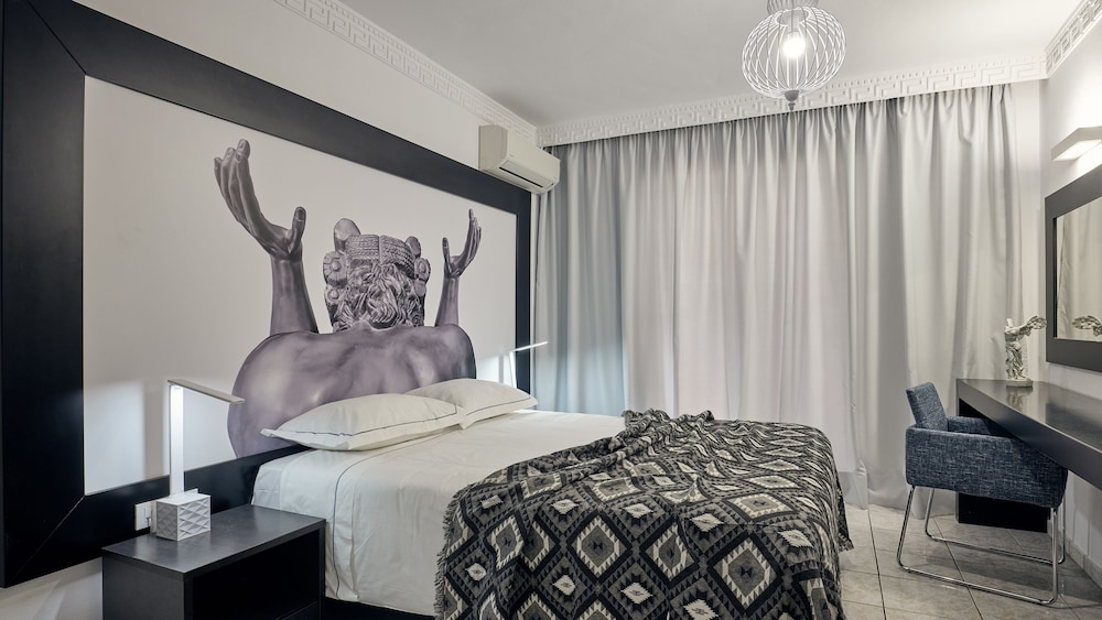 Grand Suite - Photo 8