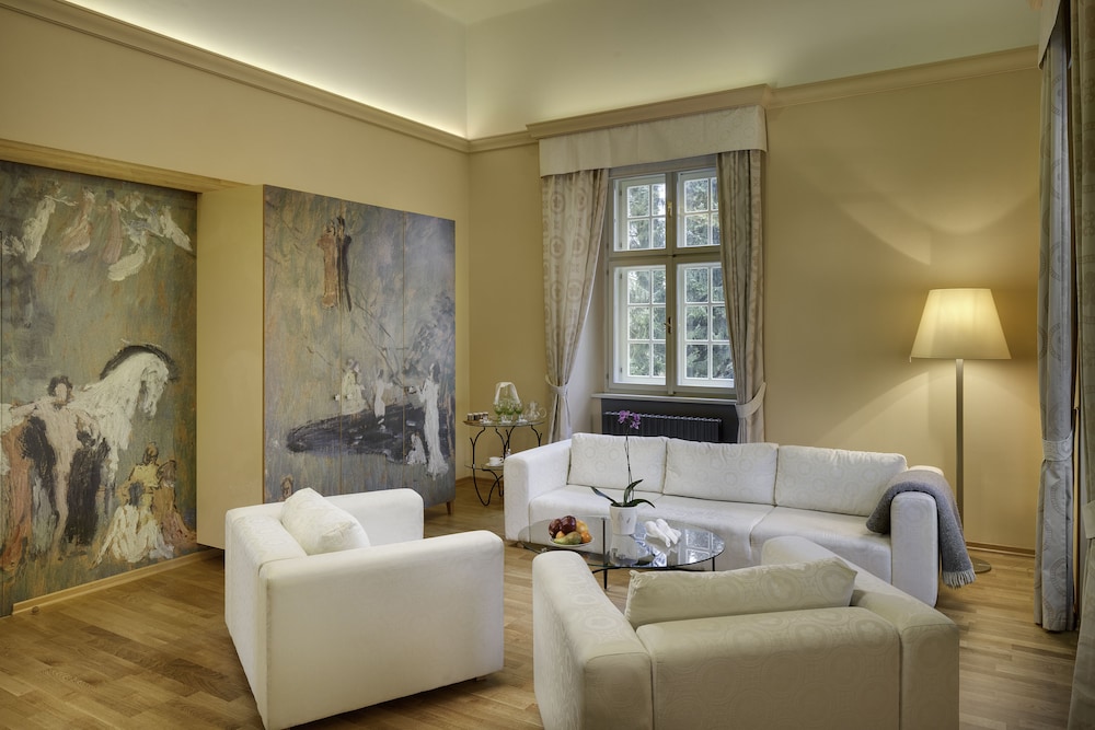 Family Suite, 2 Bedrooms, Park View photo 1