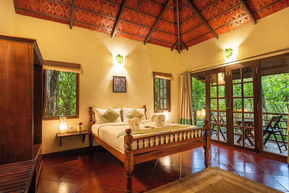 Premium Plantation Cottage With Balcony