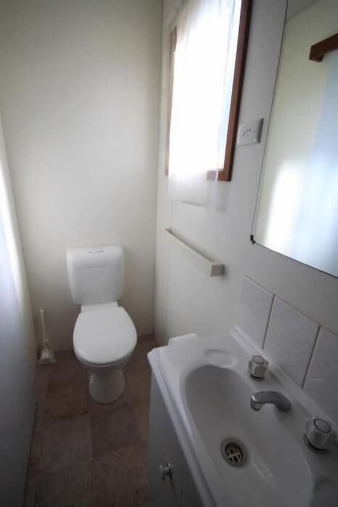 Standard Suite, 2 Bedrooms, Kitchen (Cabin 6) photo 2