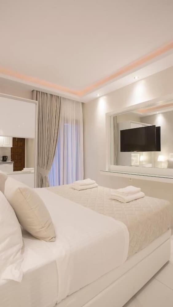Luxury Double Room photo 2