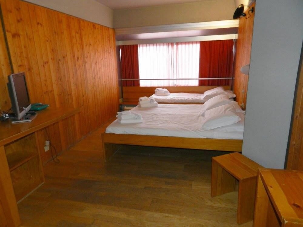 Triple Room photo 2
