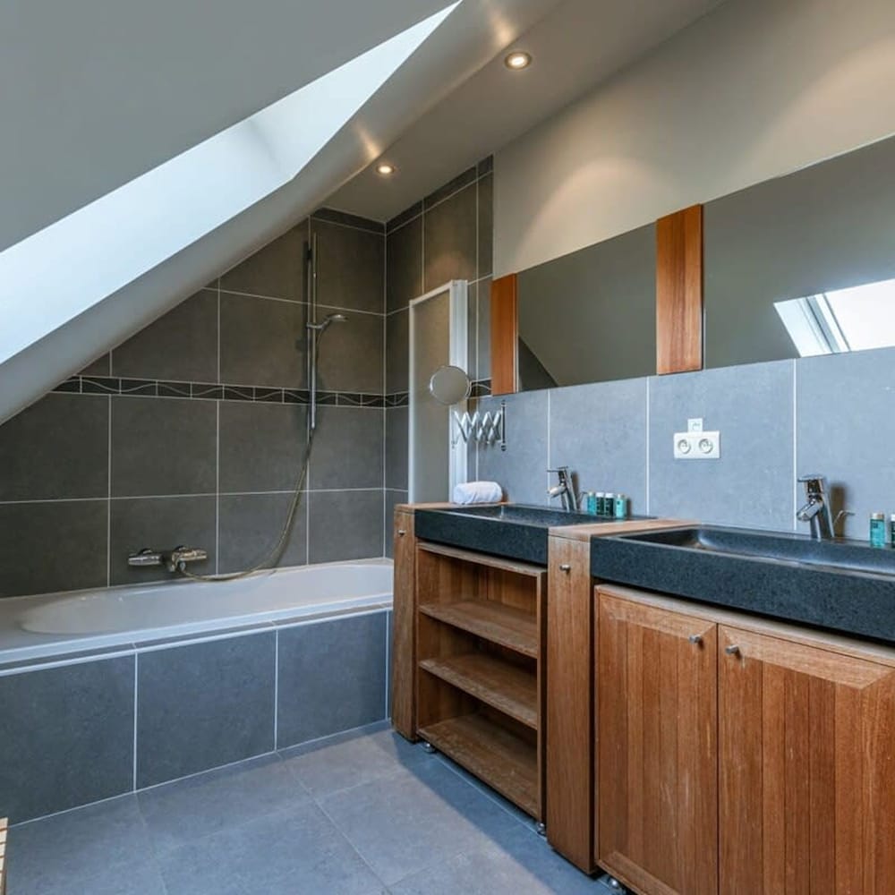Rustic Family Holiday Home for up to 8 People Located in the Green of the Countryside, Billede 34