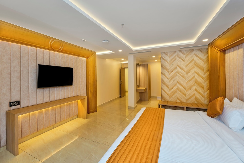 Deluxe Double or Twin Room, Courtyard View photo 2