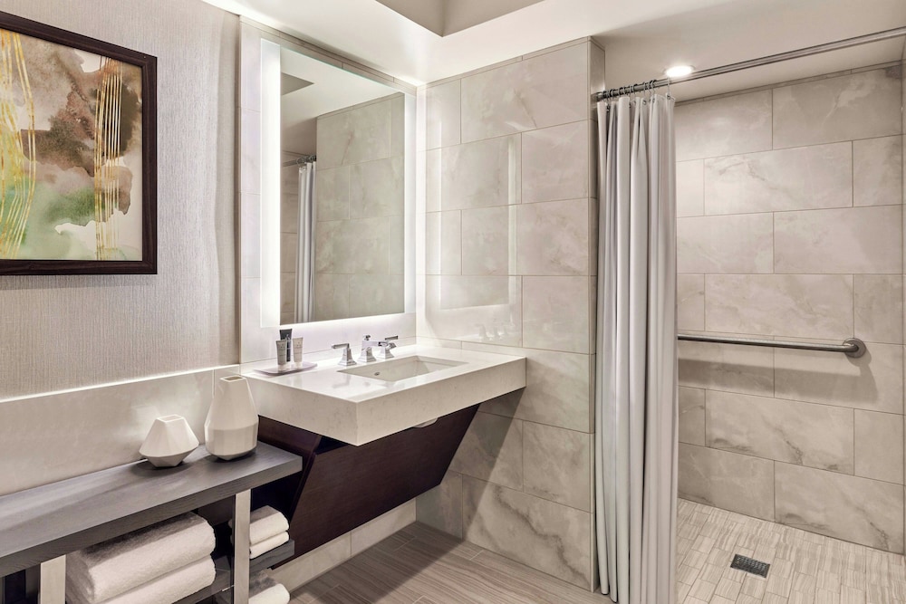 Premium Suite, 1 Double Bed - Photo 7