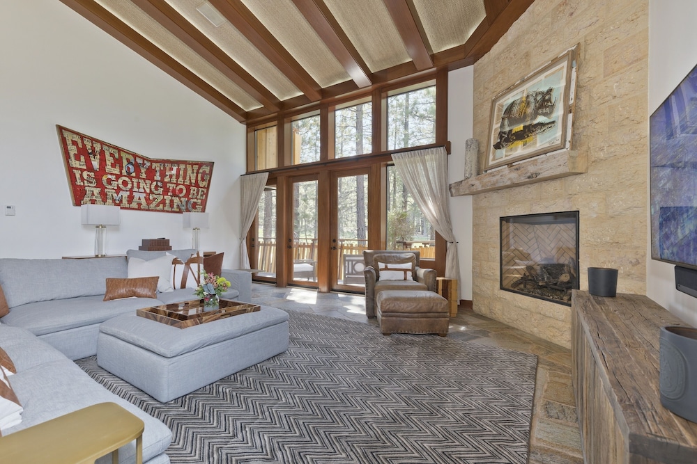 House, 4 Bedrooms