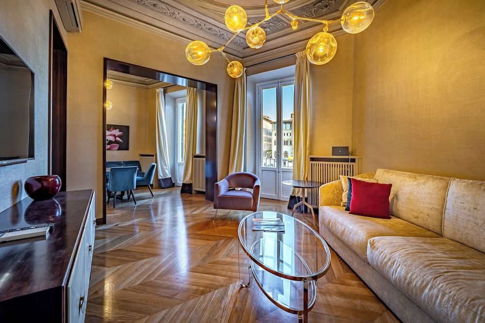 Apartment, Balcony, City View
