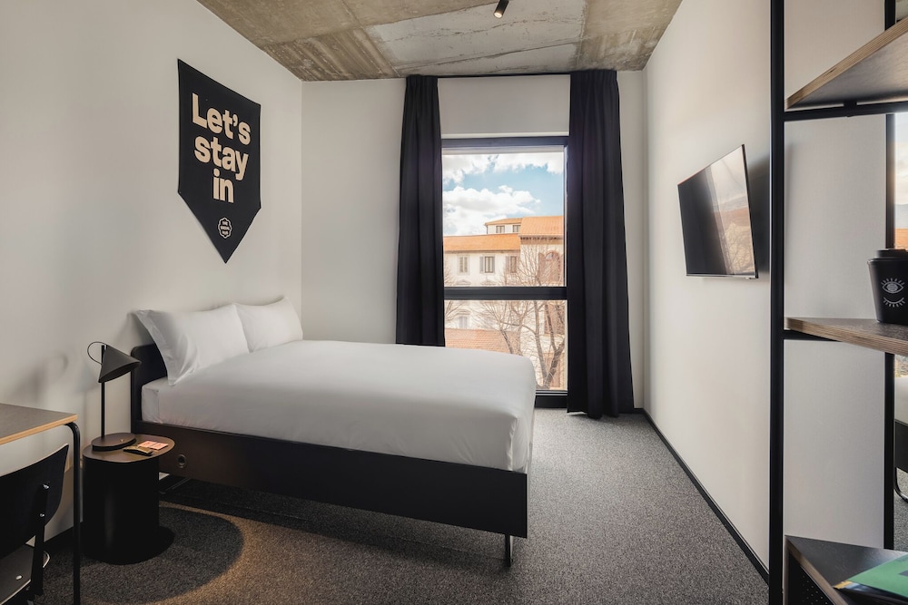 Executive Double Room - Photo 1