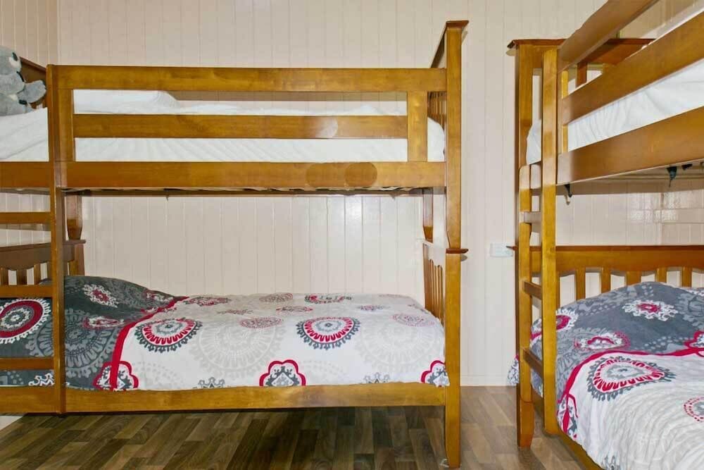 Standard Suite, Multiple Bedrooms, Non Smoking, Kitchen (Queenslander) photo 2