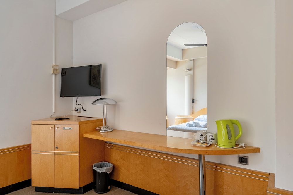 Executive Room Double with daily cleaning - Photo 9