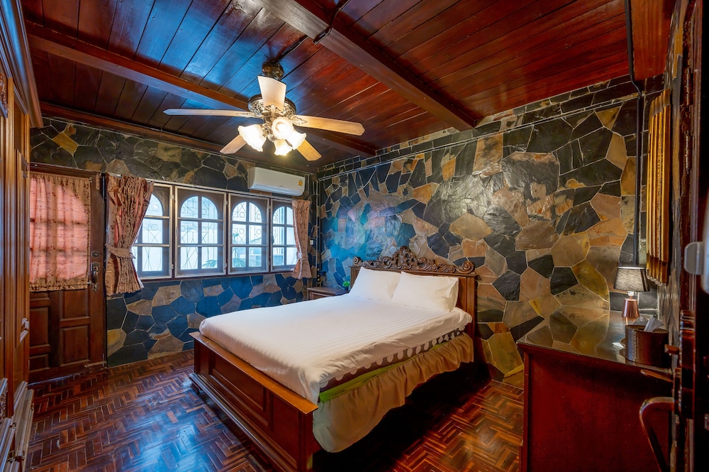 Green Kush Room - Photo 1