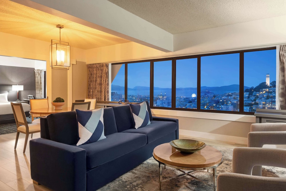 Presidential Suite, 1 King Bed, Bay View photo 1