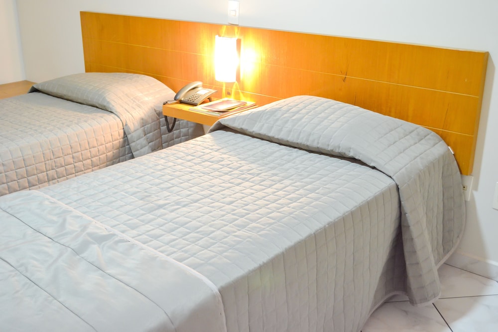 Deluxe Twin Room - Photo 4