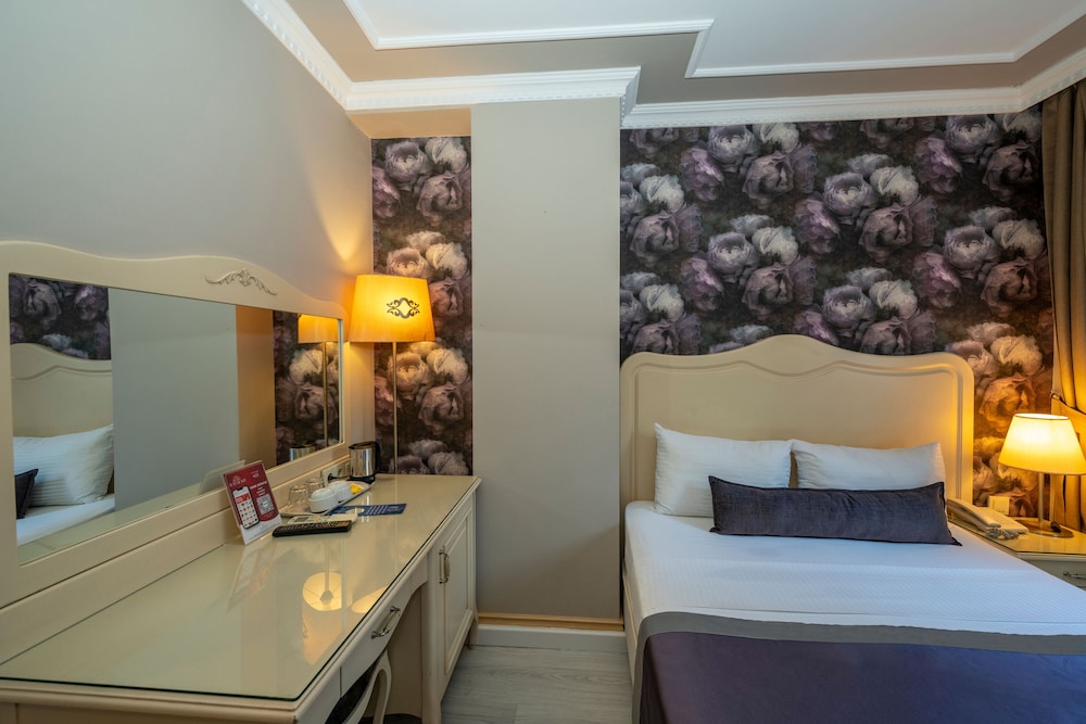 Economy Double or Twin Room photo 2