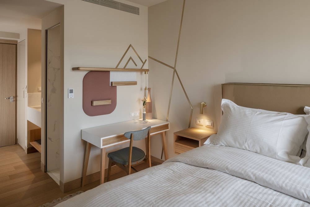 Double Room, Acropolis View - Photo 5