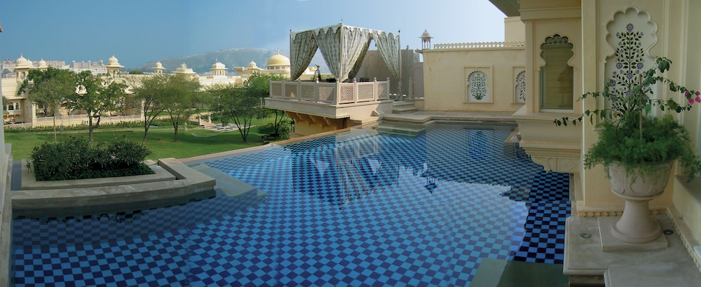 Luxury Suite, Private Pool - Photo 7