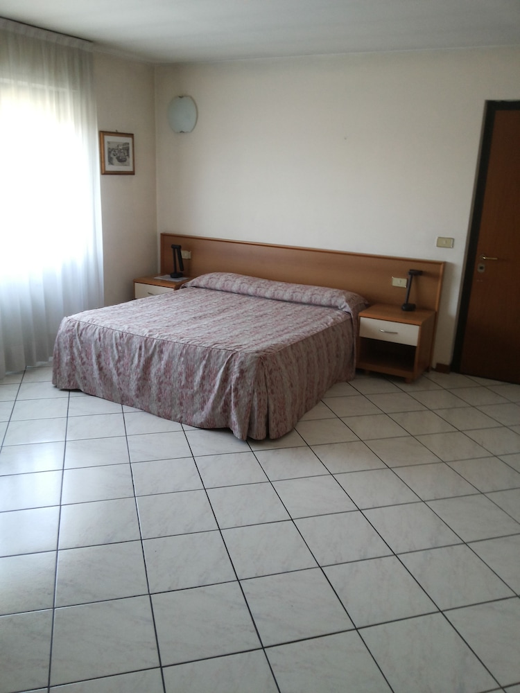 Double Room Single Use photo 3