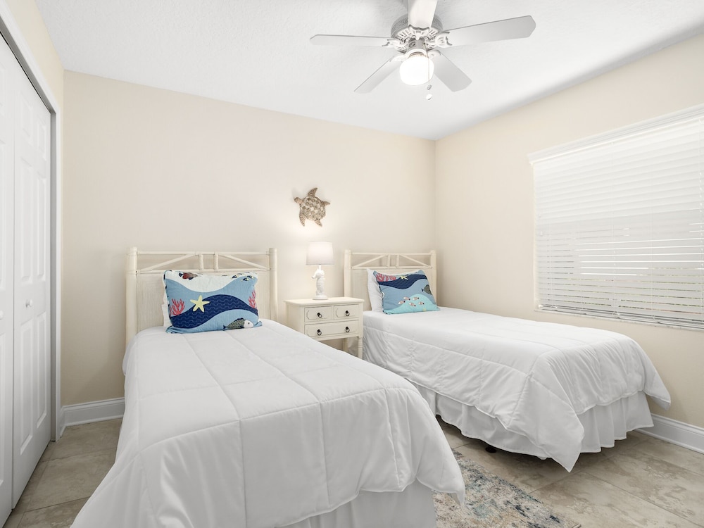 House (4 Bedrooms) photo 1