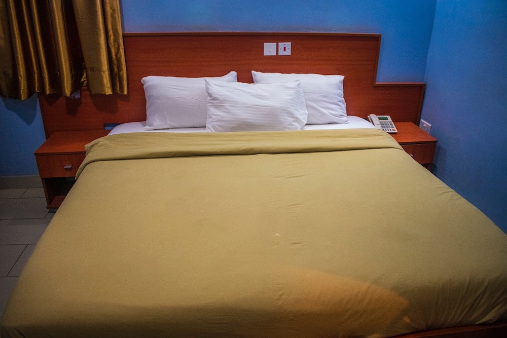 Standard Double Room photo 3