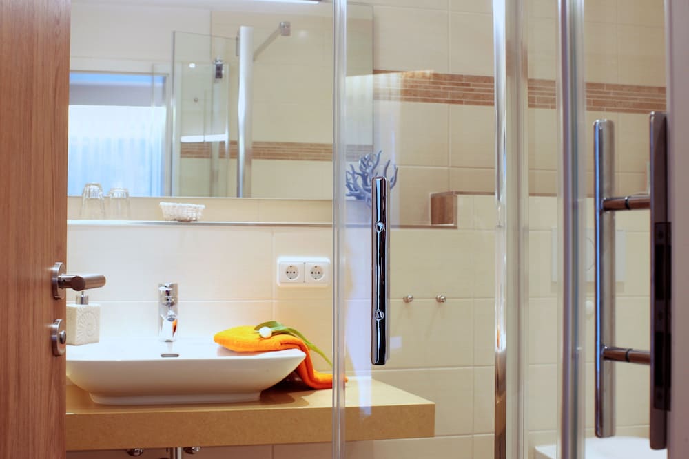 Comfort Suite, Non Smoking photo 2