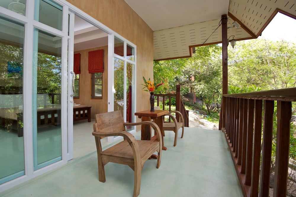 Garden Villa photo 2