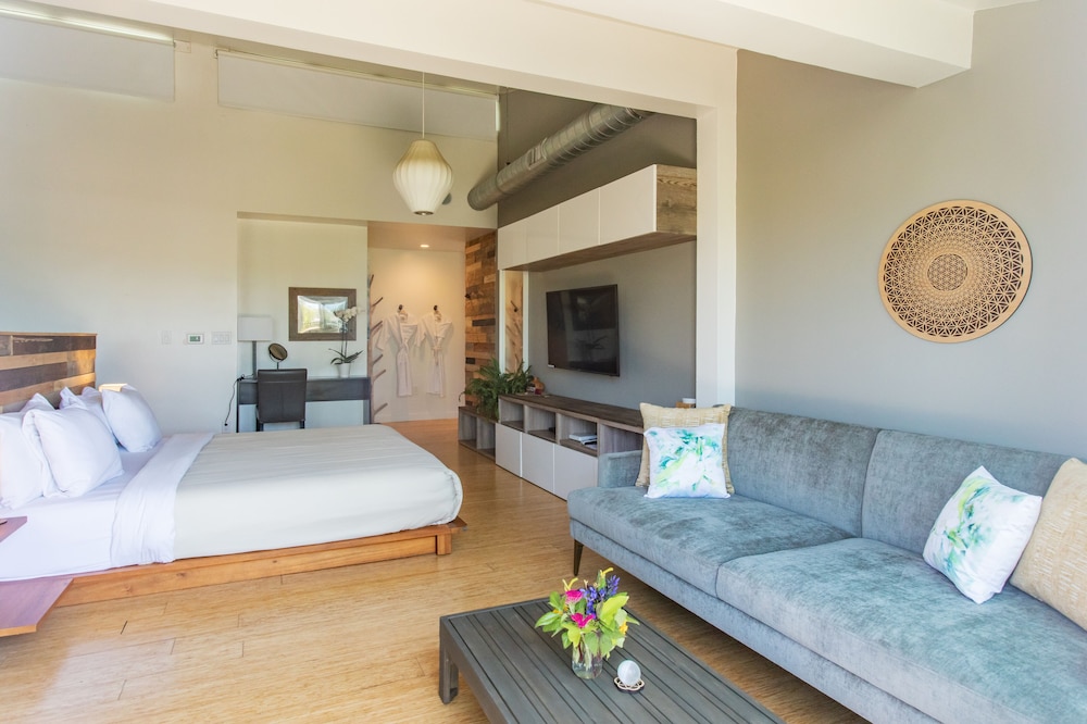 Deluxe Suite, Ocean View