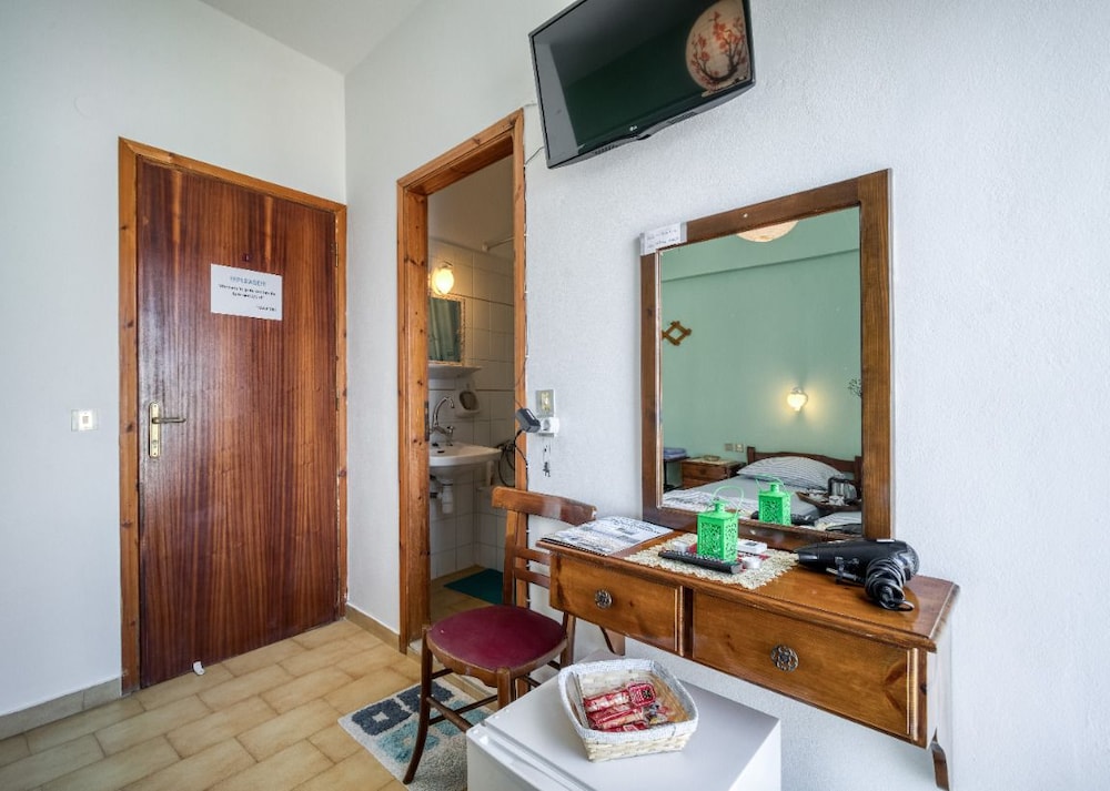 Double or Twin Room, Sea View photo 2