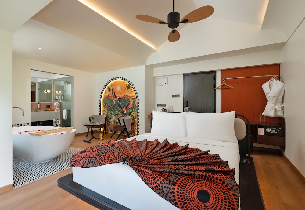Treepie - Superior Room with Bathtub