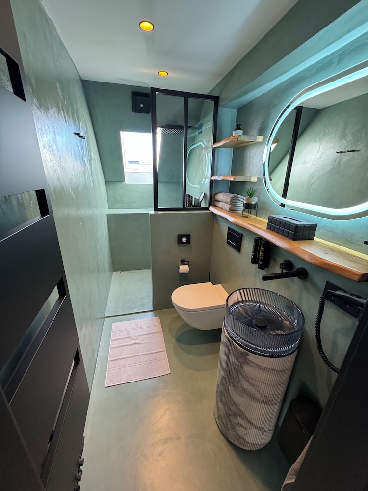 Deluxe Condo, 2 Bedrooms, Non Smoking, Air conditioning