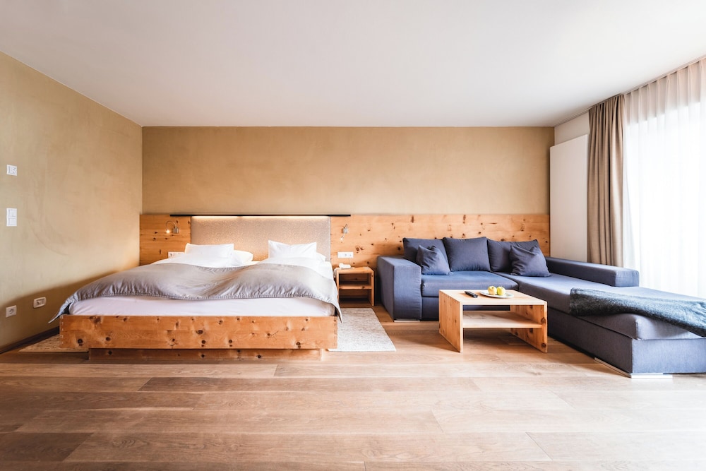 Luxury Room
