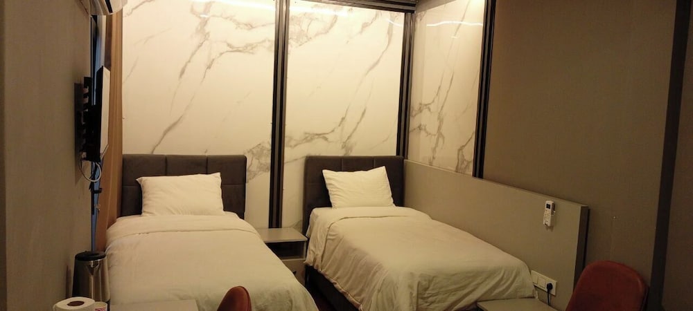 Economy Twin Room, 1 Bedroom photo 3