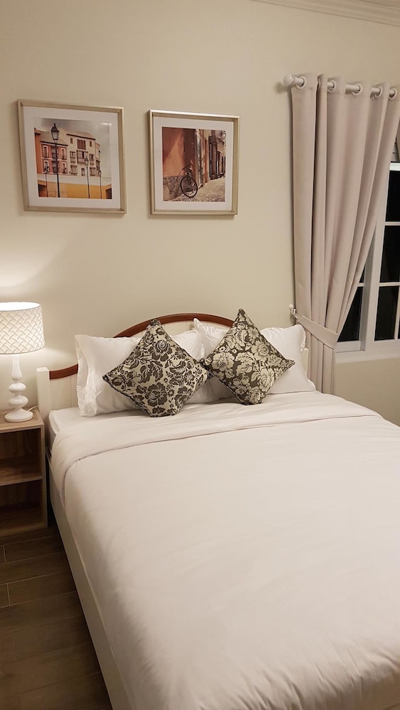 Double Room with Pool View photo 1
