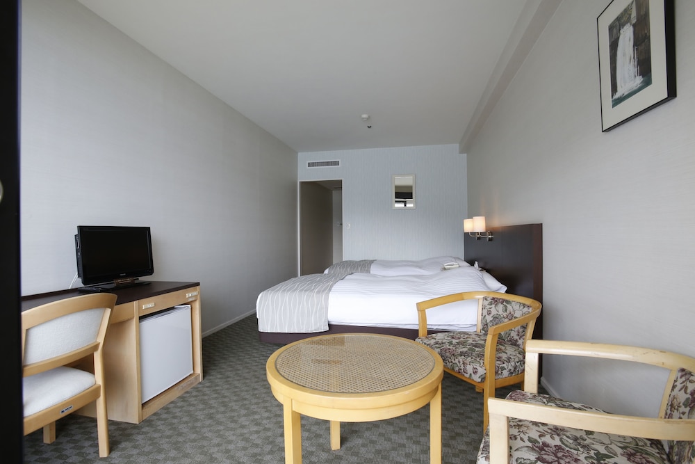 Twin Room, Non Smoking, Ocean View - Photo 2