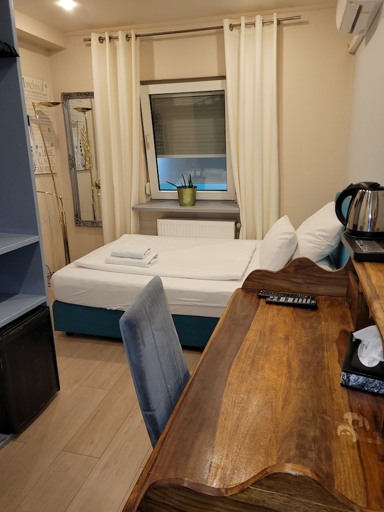 Classic Single Room photo 2