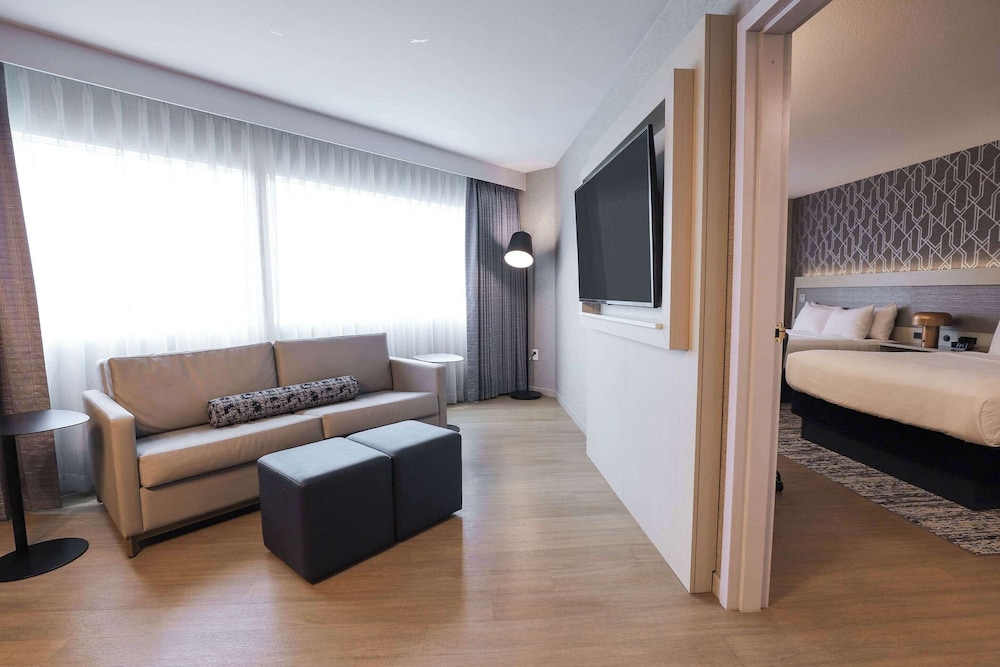 Suite, 1 Bedroom, Non Smoking, Kitchen (1 Bedroom) photo 1