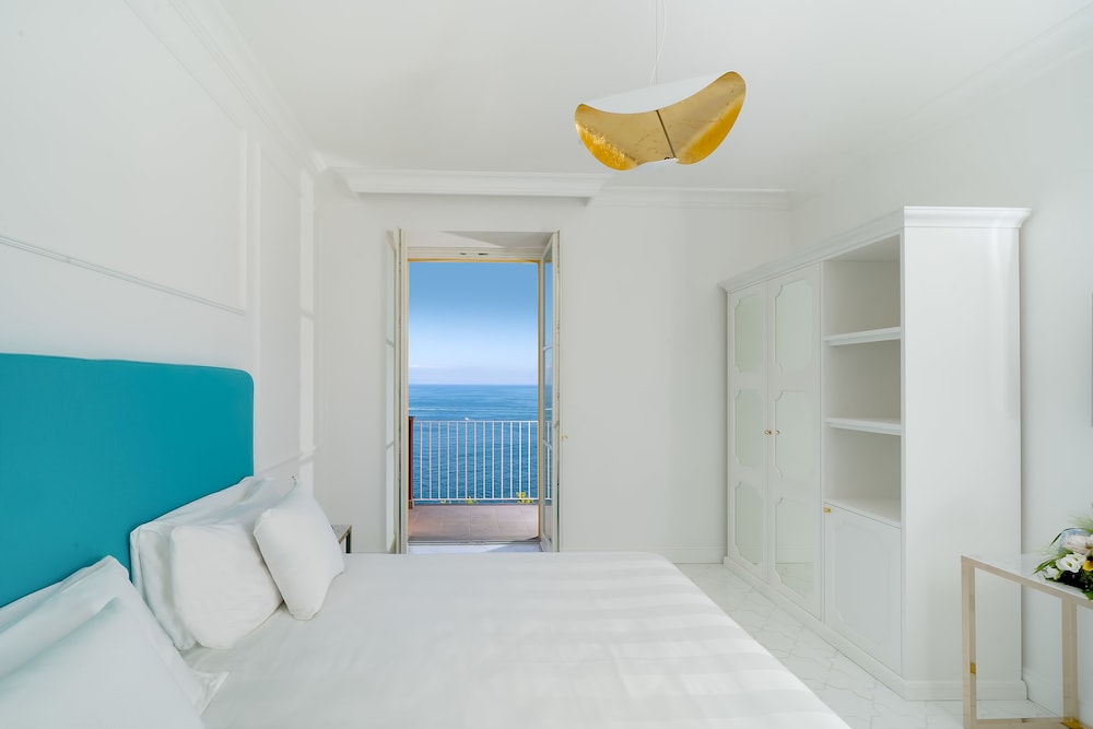 Deluxe Room, Balcony, Sea View