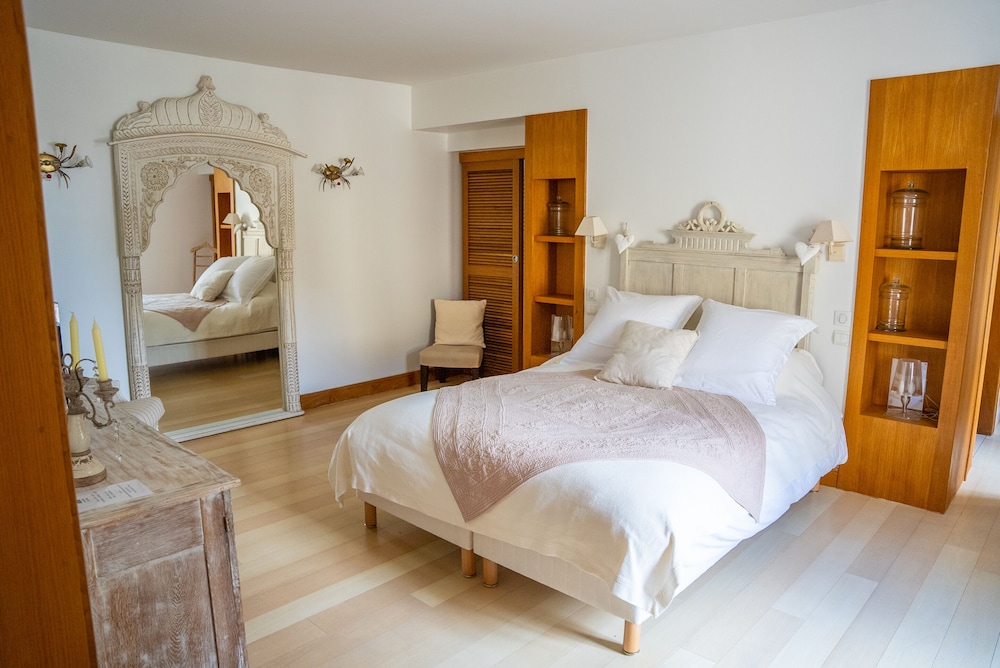 Double Room, Ensuite (Chambre aile du château)