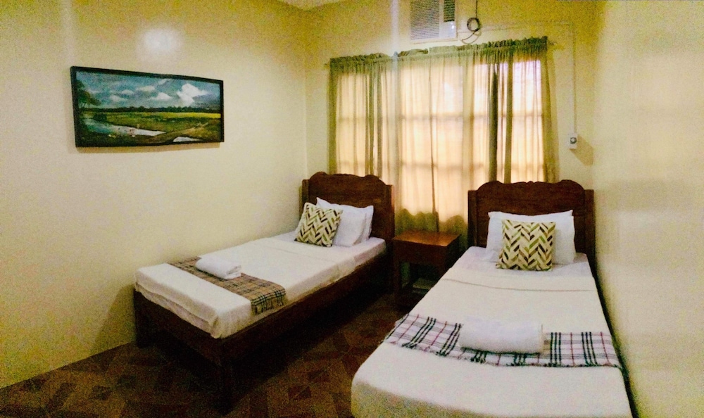 Standard Room photo 3