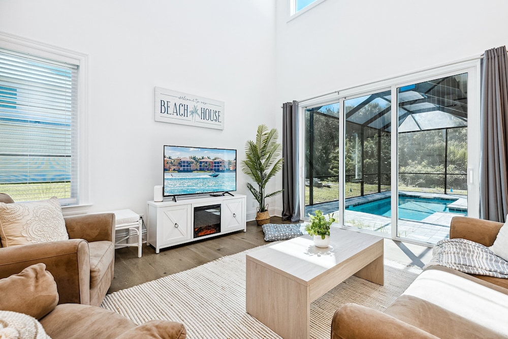 House (4 Bedrooms) photo 1